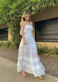 Mode Hippie, Strapless Evening Dress, Color Blocking Outfits, Dress Layered, Cute Birthday Outfits, Looks Party, Elegante Casual, A Line Prom Dresses, Looks Chic