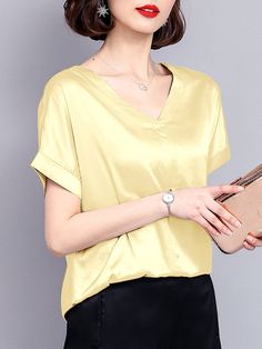 Smooth Short Sleeve Solid Color V Neck Casual T Shirts P1306272 Western Top, Casual Knitwear, Sports Clothes, Western Tops, Best Tank Tops, Satin Blouses, Loose Shirts, Women T Shirts, Cup Of Tea