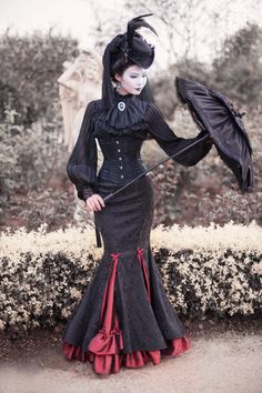 Mode Steampunk, Victorian Goth, Romantic Goth, Victorian Clothing, Gothic Beauty, Gothic Outfits, Goth Outfits, Steampunk Fashion, Gothic Lolita