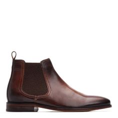 Simple in design and well made, this smart leather chelsea boot has an elasticated gusset, nylon pull tab and low block heel. 'Lynch' can be paired with a suit or dressed down with a pair of smart jeans and the cushioned footbed will keep you comfy during long engagements. Smart Jeans, Chelsea Boots Brown, Long Engagement, Brown Chelsea Boots, Low Block Heels, Leather Chelsea Boots, Chelsea Boot, Pull Tab, Dressed Down