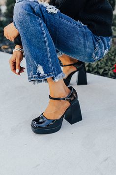 This heel runs more true to size. Heel Height: 4.5 Inches Platform Heel, Black 7, Women Clothing Boutique, Platform Heels, Online Womens Clothing, Boutique Clothing, Heel Height, Running, Luxury Fashion