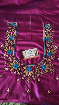 Maggam Wrk Blouse Designs, Latest Simple Aari Thread Work Blouse Designs, Maggam Work Blouse Designs Latest Simple Only Thread, Short Hands Maggam Work, Maggam Thread Work Blouse Designs, Only Thread Work Blouse Designs, Simple Latest Maggam Work Designs, Magam Work Designs, Maggam Blouses