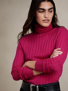 Turtleneck Jumper, True Winter, Awesome Outfits, Turtle Neck Jumper, The Sheep, Wool Turtleneck, Women's Sweaters, Winter Clothes, Sweater Coats