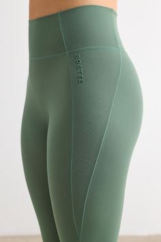 Designed with active rest days and low-impact workouts in mind. These leggings are crafted from our Soft Active fabric. renowned for its lightweight. buttery feel and maximum range of movement. Cut to sit high on the waist. they're enhanced with glute-shaping seams and exposed stitching that creates a signature contoured look.High-waist leggings Partially lined elasticated waistband Exposed contour stitching Glute-shaping seams Printed Bo&Tee logo Pull-on design Stretchy Soft Active fabric ( Active Wear Design, Bo Tee, College Clothes, Black Backless Dress, Create A Signature, Gym Outfits, Athletic Gear, Rest Days, Fitness Wear