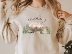 Aspen Sweatshirt, Colorado Sweater, Colorado Gifts, Clothing Graphics, Colorado Sweatshirt, Colorado Mountains, Sweatshirt Vintage, Cozy Sweatshirts, Vintage Sweatshirt