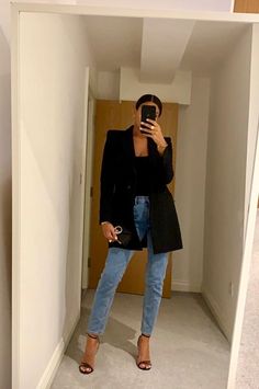 Casual Chique Stijl, Mode Zara, Christmas Board, 2025 Fashion, Outfit Chic, Woman's Fashion, Looks Street Style, Night Out Outfit, Mode Inspo