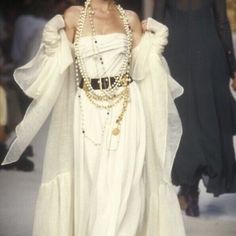 Fashion Runway Aesthetic, Runway Aesthetic, 90s Runway