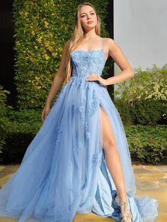 A-Line Halter Sweep Train Tulle Prom Dresses For Black girls With Leg Slit Wedding Dresses Elegant Classy, Prom Dress Pictures, Tulle Prom Dresses, Dark Red Dresses, Prom Dresses Long Pink, Mini Homecoming Dresses, Red Dresses Classy, Corset Dress Prom, Mermaid Bridesmaid Dresses