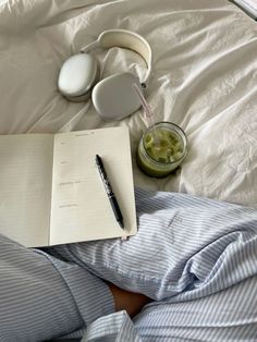 Journaling ideas aesthetic, morning routine ideas, aesthetic morning routine, morning motivation, vision board 2024, teenage aesthetic morning routine Vision Boarding, Studera Motivation, Vision Board Images, Vision Board Photos, Vision Board Pictures, Life Vision Board