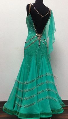 B7603 Competition women Tango waltz smooth Quickstep dance dress US 6 green | eBay Quickstep Dance, Waltz Dance Dress, Ballroom Dance Outfits, Smooth Ballroom Dress, Smooth Dance Dresses, Ballroom Dress Inspiration, Ballroom Competition Dress, Waltz Dress, Dance Competition Dress