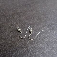 925 Sterling Silver. 10pcs, 5 pairs French Hook Earring with cutting ball, Fish Hook Earring, Earring Component Item Features For Designer Earring making,repair,supply. Earring Component All of my product 200% True Sterling Silver. Medium Size. Item Description Metal: 925 Solid Sterling Silver ( 92.5% silver, 7.5% alloy or brass) Type: Hook Earring. Size of Cutting Ball:4mm. Wire Diameter :0.7mm. 21 Guage Lenght: 26mm. Quality: 10 pcs(5 pairs) per lot Plating : Nothing Place of Origin: Made in K French Hook Earrings, Earring Making, Fish Hook Earrings, Hook Earrings, Fish Hook, Jump Rings, Designer Earrings, Jewelry Findings, Post Earrings