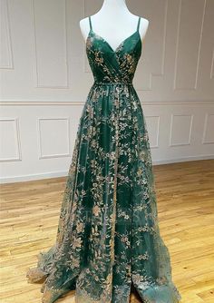 Debs Dress, Dark Green Prom Dress, Debs Dresses, Themed Prom Dresses, Green Wedding Dresses, Split Prom Dresses, Prom Dress Inspo, Green Formal Dresses, Deb Dresses