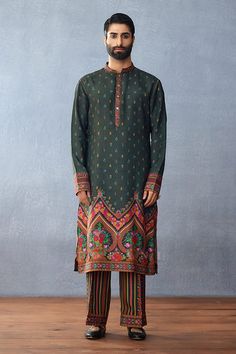 Emerald green full sleeves straight kurta with all over bahar digital print. Paired with a matching pant. - Aza Fashions Traditional Unstitched Suit With Digital Print For Festivals, Traditional Unstitched Suit For Festivals With Digital Print, Festive Digital Print Kurta For Festivals, Traditional Green Unstitched Suit With Digital Print, Green Traditional Unstitched Suit With Digital Print, Traditional Unstitched Suit With Digital Print, Green Digital Print Salwar Kameez For Eid, Designer Long Sleeve Kurta With Digital Print, Traditional Green Lawn Suit With Digital Print