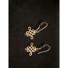 These Enchanting Celtic Knot Dangle Earrings Weave A Story Of Ancient Heritage And Timeless Beauty. Crafted With Meticulous Detail, They Symbolize Eternity, Love, And Interconnectedness. Wearing These Earrings Can Transport You To A Mystical Realm, Where Legends Come Alive With Every Twinkling Movement. Intricate Celtic Knot Design Dangle Style Earrings Lightweight And Comfortable Secure Hook Closure Approx. 1.5 Inches In Length Features: Made In America Condition: New Without Tags Hand Crafted Celtic Knot Jewelry, Celtic Knot Earrings, Celtic Knot Designs, Jewelry Workshop, Knot Design, Knot Earrings, Celtic Jewelry, Style Earrings, Celtic Knot