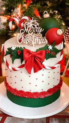 Decoracion Navidad Diy, Christmas Desserts Cakes, Thematic Cake, Christmas Themed Cake, Birthday Cakes For Her, Christmas Cake Pops, Creative Wedding Cakes