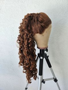 Honey Brown Wig, Curled Wigs, Queen Alicent Hightower, Fem Hairstyles, Queen Alicent, Braided Buns, Oc Creator, Styrofoam Head, Wig Head