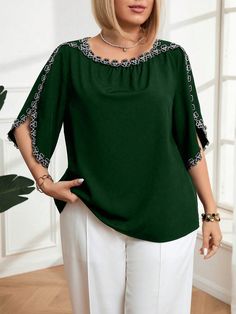 Plus Size Floral Print Crew Neck Split Sleeve Casual Shirt Green Casual  Half Sleeve Woven Fabric Colorblock,Plain Top Non-Stretch  Women Plus Clothing, size features are:Bust: ,Length: ,Sleeve Length: Plus Size Costume, Lace Dress Design, Plus Size Bride, Women Blouses Fashion, Plus Size Summer Outfit, Split Sleeve, Fashionista Clothes, Plus Size Kleidung, Modern Outfits