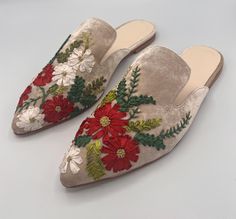 Our Hand Made Slippers is more than a fashion accessory; it's a piece of art. Our Artisans meticulously stitch unique stories into every piece, transforming fabric into art. Combined with the leather lined interior to provide maximum comfort and support for your feet.  USA size 7.5-8 Beige Slippers, Short Heels, Winter Slippers, Heel Slippers, Into Art, Womens Slippers, Piece Of Art, Flower Designs, Art Pieces