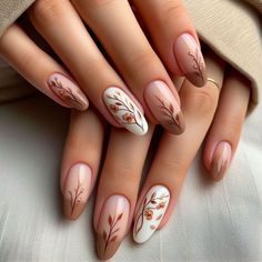 Earth Tone Nail Art, Hobo Nails, Simple But Elegant Nails, Boho Chic Nails, Rustic Nails, Earthy Nails, Boho Nails, Floral Nail Art, Manicure Nails