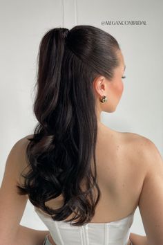 Half Up Half Wedding Hair, Half Up And Half Down Wedding Hair, Classy Dinner Hairstyles, Hair Styles Half Up Half Down Wedding, Sleek Half Up Half Down Hair Curls, Hair Do Half Up Half Down, Half Up Half Down Wedding Guest, Half Up Hair Bridal, Hair Wedding Bridesmaid