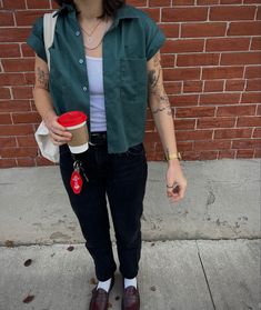 Masc Looks For Women, Tomboyish Aesthetic, Masc Fall Fits, Lesbian Spring Fashion, Non Binary Graduation Outfit, Fem And Masc Outfit, Tall Masculine Woman, Femme Androgynous Style, Masc Lesbian Aesthetic Outfit