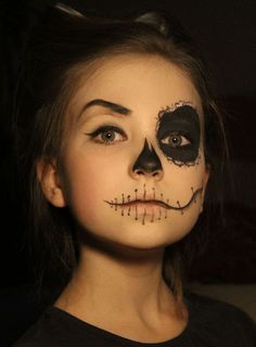 Halloween Make Up Kids Girl, Grim Reaper Makeup Kids, Cheap Halloween Costumes Diy, Skeleton Face Paint, Skeleton Face