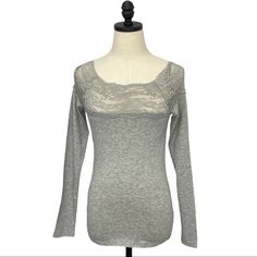 H&M Long Sleeve Wide Neck Or Cotton And Lace Top Size Xs Heather Gray Nwt Measurements Approximate Flat Lay Pit To Pit 14” Pit To Cuff 18” Front Shoulder To Bottom Hem 21” S1220 Fitted Tops With Lace Trim For Layering, Scoop Neck Tops With Lace Trim And Stretch, Fall Loungewear Tops With Lace Trim, Fall Tops With Lace Trim For Loungewear, Casual Lace Trim Top For Winter, Lace Trim Tops For Fall Loungewear, Winter Stretch Lace Top, Winter Stretch Tops With Lace Trim, Winter Tops With Lace Trim And Stretch