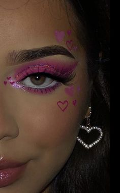 make up maquillaje inspo Cute Eye Makeup, Rave Makeup, Barbie Makeup, Eye Makeup Pictures, Smink Inspiration, Eye Makeup Designs, Dope Makeup, Makijaż Smokey Eye, Makeup Eye Looks