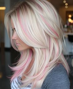 Add a touch of mystery to your pink hair with smoky lavender ends. Visit our page for tips on achieving this unique and chic look. Save this pin for a stylish new hairstyle! Tags: #PinkHair #SmokyLavender #ChicHair Blonde Hair Rainbow Highlights, Pink Goddess, Pink Blonde, Pink Blonde Hair, Color Rubio