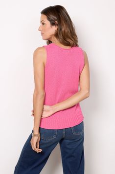 Give your summer collection a stylish pop with the Margo sweater tank by EVEREVE, crafted in a textured cotton knit with rolled edges and a wide ribbed hem. Pair with denim and sandals for a chic day-to-night look. | EVEREVE Women's Margo Tank, Size Large, Pink Brand Style Guide, Fashion 101, Sweater Tank, Fall Shopping, Night Looks, Tee Dress, Cotton Knit, Work Fashion, Fall Trends