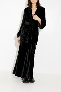 The Bon Vivant is our most coveted piece. Timeless and elegant, the luxurious wrap robe is a wardrobe staple that is versatile in style and soft to the touch - perfect for swanning around at home or out about town. FEATURES:Made from plush silk velvet, two practical side pockets, edged with satin feel black piping and accompanied by a versatile tie belt. The wrap around robe features a luxurious shawl collar and kimono bell sleeves. Pair with our 'Velvet Bottoms', because who doesn't love a matc Velvet Bottoms, Boho Fall Outfits, Luxury Pajamas, Outfit Inspiration Fall, Sewing A Button, Silk Velvet, Shawl Collar, Tie Belt, Black Silk