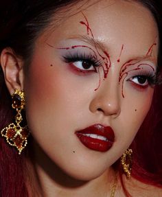 Halloween Editorial Makeup, Editorial Makeup 2023, Halloween Blood Makeup, Blood Makeup Look, Wet Look Makeup, Cupid Makeup, Blood Makeup, Early Halloween, Bright Palette