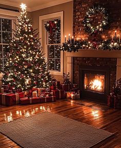 House Decorating Christmas, Warm Christmas Background, Warm Nostalgic Christmas, Comfy Christmas Aesthetic, Red Christmas Decor Aesthetic, Christmas Tree With Fireplace, Homey Christmas Decorations, Warm Christmas Tree Ideas, Cozy Vintage Christmas Aesthetic