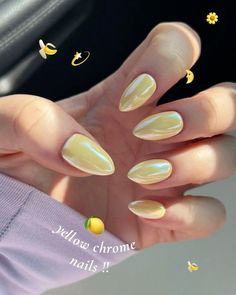 Pearl Yellow Nails, Yellow Cat Eye Nails, Yellow Chrome Nails Designs, Yellow Nails Summer, Yellow Almond Nails, Yellow Chrome Nails, Summer Nails Yellow, Pastel Yellow Nails, Yellow Gel Polish