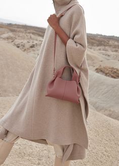 Polène | Bag - N°9 Mini - Blush Pink Bag Outfit, Polene Paris Bag, Pink Bags Outfit, Loungewear Brand, Blush Outfit, Designer Things, Soft Girl Style, Beige Fashion, Number Nine