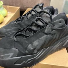 Yeezy 700 triple black (size 12) Yeezy 700, Triple Black, Air Jordan Sneaker, Sneakers Nike, Size 12, Handbags, Sneakers, Plus Fashion, Fashion Design