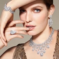 Jewelry Posing, Jewellery Photoshoot, Jewelry Shoot, Jewellery Shoot, Real Diamond Necklace, Mini Bracelet, The Bling Ring