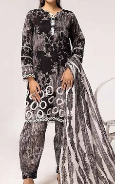 Gul Ahmed Black Lawn Suit | Pakistani Lawn Suits Pakistani Shalwar, Suit Pakistani, Pakistani Dresses Online, Suits Online Shopping, Lawn Suit, Pakistani Lawn Suits, Lawn Dress, Silk Bottoms, Gul Ahmed