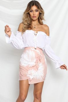 Love Island Mini Skirt - Pink/white Palm Stretch Skirt, Different Dresses, Trendy Plus Size Clothing, Dyed Dress, Love Island, Turtle Neck Dress, Palm Leaf, Pink Fabric