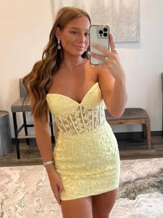 Silhouette:?A Line Waist: Natural Sleeve Length:?Sleeveless Fabric: Lace Shown Color: Yellow Built-In Bra: Yes Yellow Short Prom Dress, Mermaid Yellow, Senior Hoco, Hoco 2024, Senior Homecoming, Lace Prom Dresses, Dresses Yellow, Social Dance, Cute Homecoming Dresses