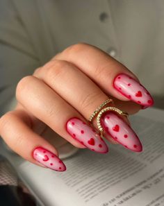 Pink Red Valentine Nails, Nail Art For Valentines Day, Valentines Long Nails, Red Nail Designs Valentines, Nails Valentines Day Red, Valentines Nails Long, Red And Pink Nail Designs, Pink Nails With Heart, Red Nails Valentines