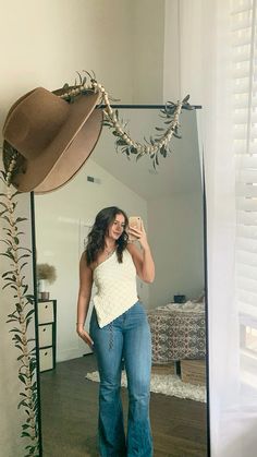 Curvy Western Outfits, Western Outfits Casual, Church Outfits Summer, Casual Church Outfits, Casual Church Outfits Summer, Casual Western Outfits, Church Outfit Casual, Cute Country, Cowgirl Fashion