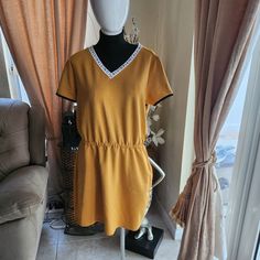 Calvin Klein Dress Size L New Yellow Calvin Klein Dress, Casual V-neck Calvin Klein Dress, Calvin Klein Casual V-neck Dress, Calvin Klein Summer V-neck Dress, Casual Calvin Klein Knee-length Midi Dress, Casual Knee-length Calvin Klein Dress, Casual Calvin Klein Knee-length Dress, Calvin Klein V-neck Mini Dress For Spring, Calvin Klein Summer V-neck Midi Dress