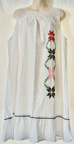 This is an Authentic Turkish hand sewed loose flowy women summer dress made with 100% cotton. Made from a special handmade garment in Turkey for over 150 years called "Sile Bezi".  + It's a shoulder strap white dress with red/pink and black Turkish flower motifs.  + For best fit please see below for fit measurements + Please note that the dress comes with special washing instructions. It's perfect for hot summer days. It's very light and airy. Can be dressed at the beach or casually during days Summer Cotton Sundress With Floral Embroidery, Bohemian Cotton Sundress With Floral Embroidery, Peasant Style Sleeveless Summer Dress, Sleeveless Peasant Cotton Dress, Summer Sleeveless Peasant Dress, Sleeveless Peasant Summer Dress, Handmade Cotton Summer Dresses, Handmade Casual Summer Dresses, Casual Handmade Summer Dresses