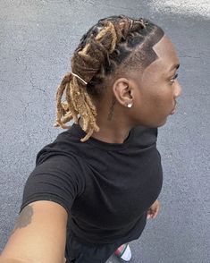 Stud Dread Styles, Line Up With Dreads, Locs Hairstyles For Studs, Studs Haircut, Stud Haircut, Dread Braids Men, Dude Outfits, Studs With Dreads, Temp Fade Haircut