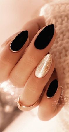 Black And Gold Tip Nails, Nail Black Gold, Dark Wedding Nails For Bride, Black Nail Designs Trending Now, Black Gel Manicure, Espresso Nails, Her Nails, Dipped Nails, Fall Nail