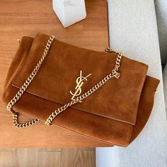 Size: 28cm*5cm*20cm It comes with Dust box, Care manual, Tag, and Paper bag. Ysl Kate, Reversible Bag, Luxury Backpack, Luxury Clutch, Women's Bags By Shape, Luxury Crossbody, Order Here, Fall Fashion Outfits, Leather Chain