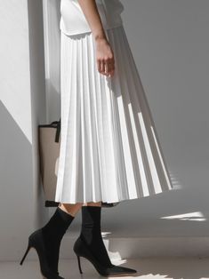 Vegan leather pleated skirt. Flared A Line. Model is in MINUSEY ONE SIZE. ✔️ Free worldwide express shipping over $100✔️ Loved by 6,500+ customers✔️ Limited edition collections, maximum style⠀⠀⠀⠀⠀⠀⠀⠀⠀Stay ahead of the trend with can’t-find-anywhere-else staples. Your closet will thank you 💕 * MINUSEY ONE SIZE = EU 34-38, US 2-6* 100% PU Leather* Dry clean* Made in Korea - Model Height: 172cm/5'7" (US2, EU34) Pleated Flare Skirt, Leather Pleated Skirt, Leopard Skirt, Mermaid Skirt, Leather Mini Skirts, The Trend, Flare Skirt, Pleated Skirt, Vegan Leather