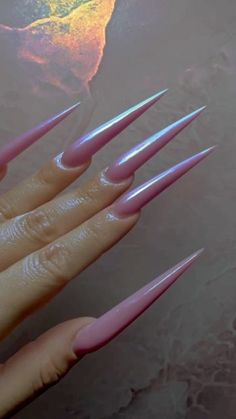 Ales Nail Artistry on Instagram: "✨What’s Your Favorite Builder Gel..? Comment Below ♥️ #longnails #buildergel #buildergelnails #latinartist #nailart #stilettonails #nailreels #nails #nailsofinstagram #naildesign #naildesigns #pinknails #sculptednails" Long Claw Nails, Nails Stiletto Long, Long Sharp Nails, Stilleto Nails Long, Pink Stiletto Nails, Black Stiletto Nails, American Nails