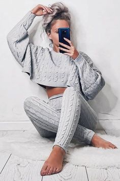 Baggy Crop Top, Crop Top Suit, Batwing Sweater, Homewear Woman, Loungewear Outfits, Crop Top And Leggings, Homewear Fashion, Lounge Outfit, Leggings Set